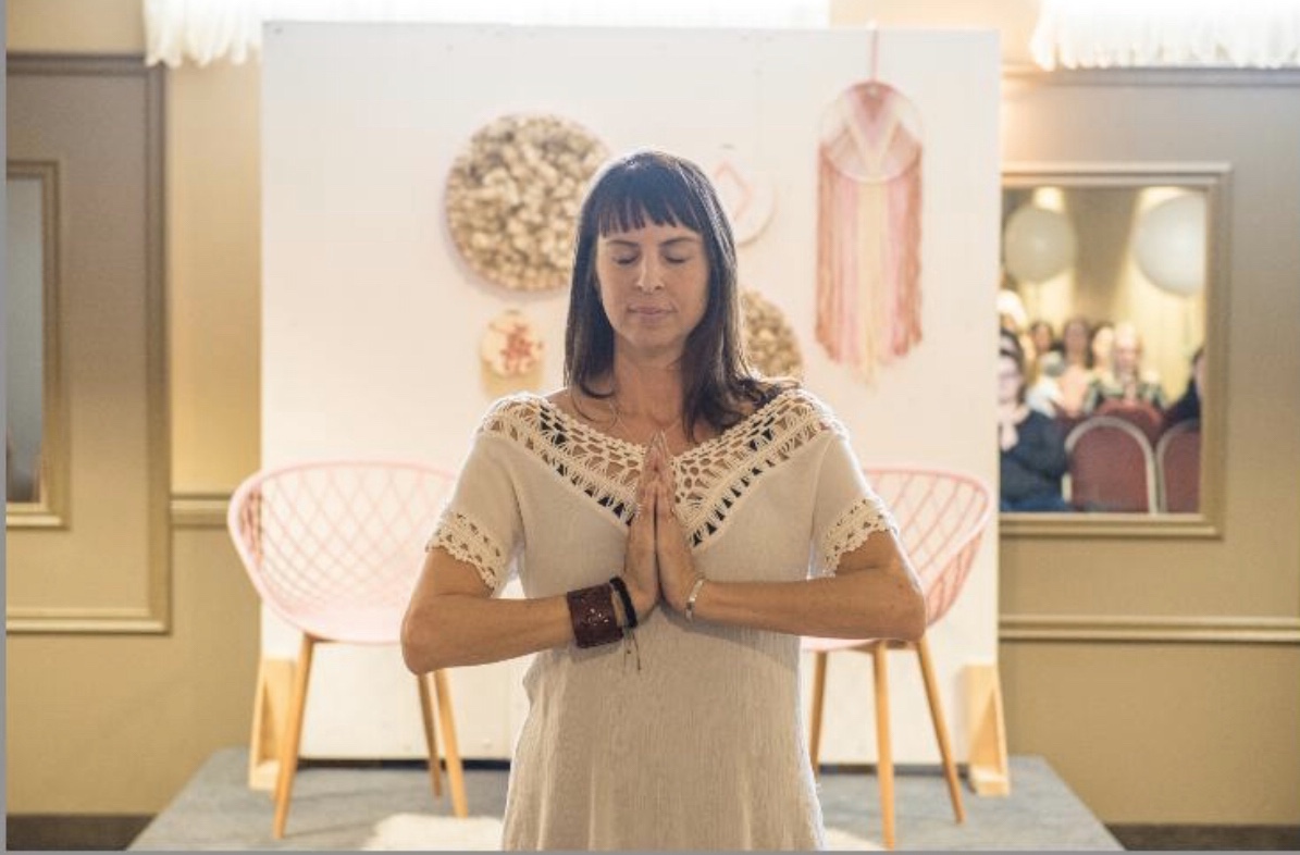 Entretien avec Mélanie Roy, yogathérapie pour la santé pelvienne